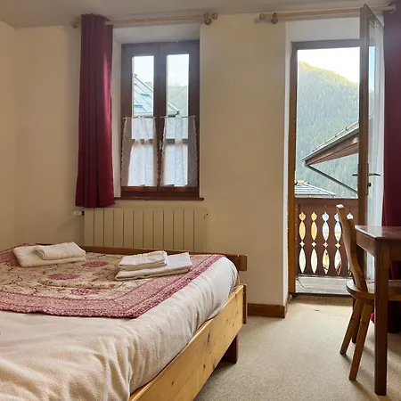 Hotel Chalet Vacances La Vigogne