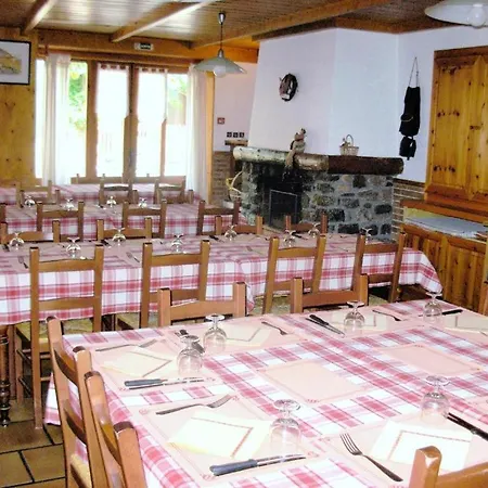 Chalet Vacances La Vigogne Hotel
