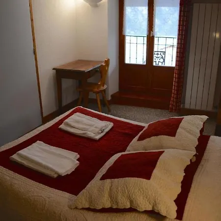 Hotel Chalet Vacances La Vigogne *